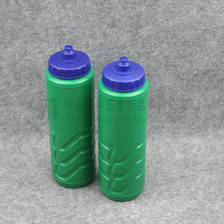 TT-Y009 气阀盖挤压运动水壶800ML